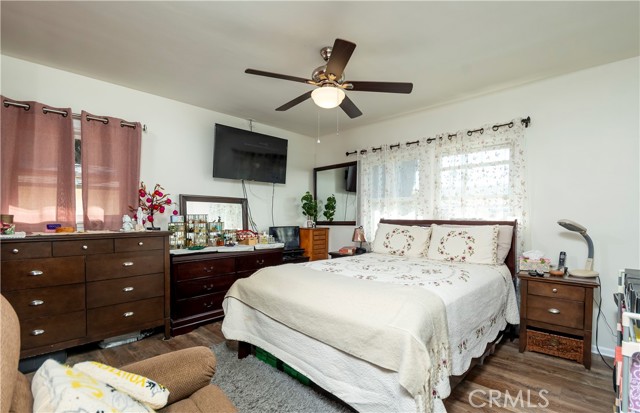 Detail Gallery Image 27 of 62 For 16040 Parthenia, North Hills,  CA 91343 - 2 Beds | 1/1 Baths