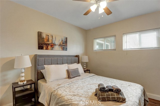 Detail Gallery Image 14 of 30 For 1001 N Hanover Pl, Anaheim,  CA 92801 - 4 Beds | 1/1 Baths