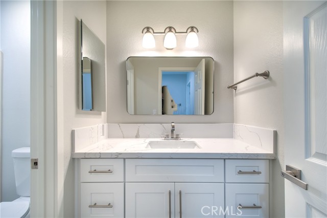 60 Greenmoor, Irvine CA: https://media.crmls.org/medias/a7da8117-ee0c-410d-bc2d-9e5d6d3f84c9.jpg