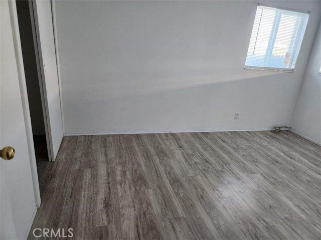 Detail Gallery Image 5 of 32 For 15718 1/2 Larch Ave, Lawndale,  CA 90260 - 4 Beds | 3 Baths