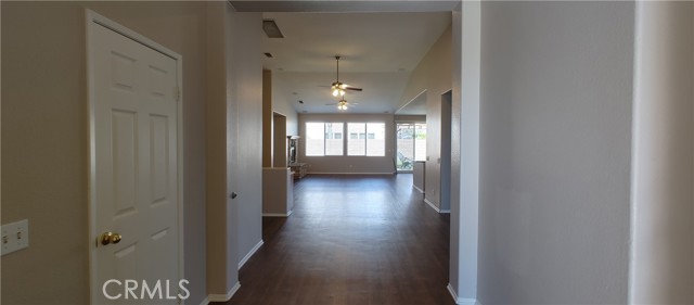 Detail Gallery Image 3 of 10 For 12762 Longhorne, Corona,  CA 92880 - 4 Beds | 3 Baths