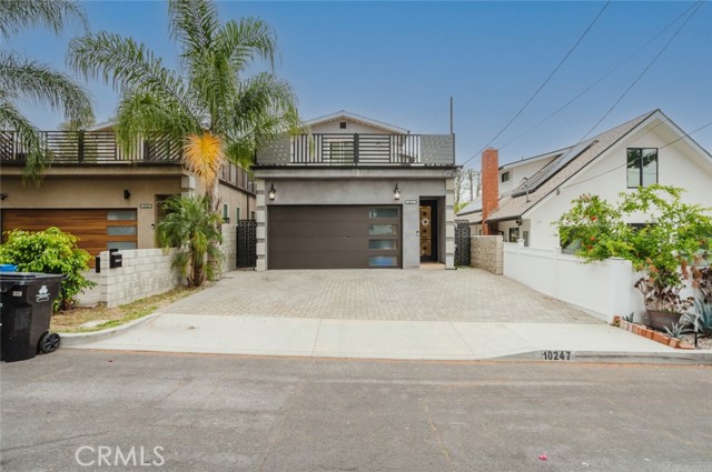 Front Image Thumbnail for CRGD26087466