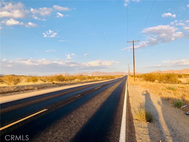 47230212 S of Johnson Road, Apple Valley CA: https://media.crmls.org/medias/a7dee0d3-3883-48ad-88b1-37e9571bffb2.jpg