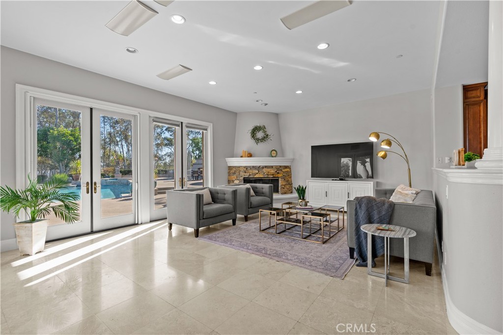 MLS #OC26149473 image #7