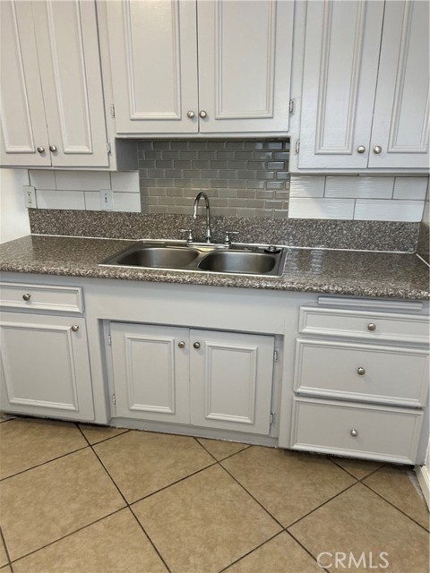 Image 1 of 11 For 43442 6th  