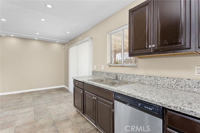 Detail Gallery Image 9 of 52 For 60425 Alta Mura Dr, Joshua Tree,  CA 92252 - 4 Beds | 3 Baths