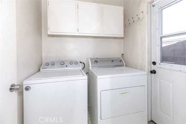Detail Gallery Image 20 of 33 For 13727 Leadwell St, Van Nuys,  CA 91405 - 3 Beds | 1/1 Baths