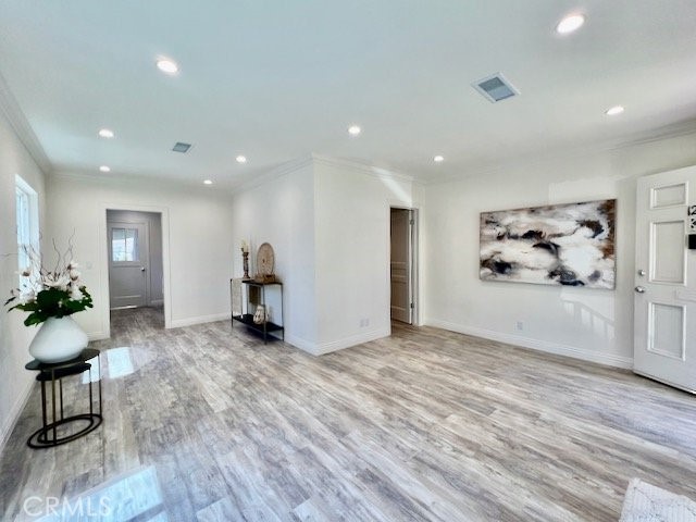 Detail Gallery Image 2 of 13 For 124 N. Pass Ave. #2,  Burbank,  CA 91505 - 1 Beds | 1 Baths