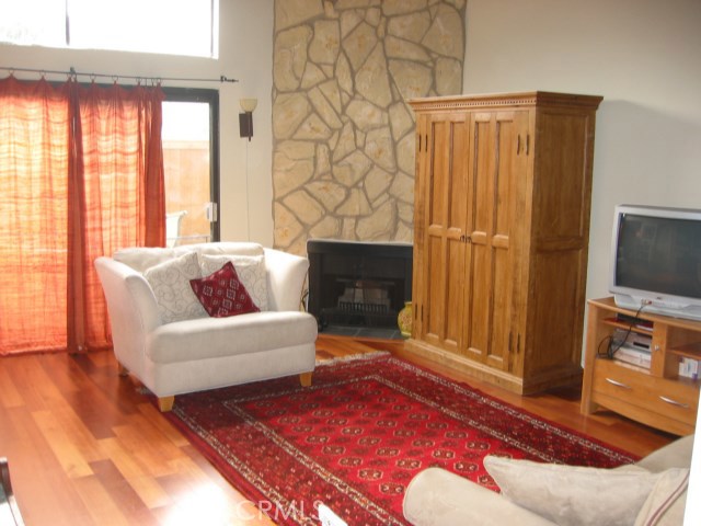 2520 Ruhland Avenue, Redondo Beach, California 90278, 2 Bedrooms Bedrooms, ,1 BathroomBathrooms,Residential,Sold,Ruhland,SB17017823