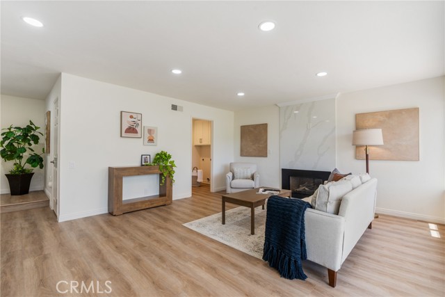 26982 Pueblonuevo Drive, Mission Viejo CA: https://media.crmls.org/medias/a7e10d91-71b2-477d-9bac-e8de2d0cebbb.jpg
