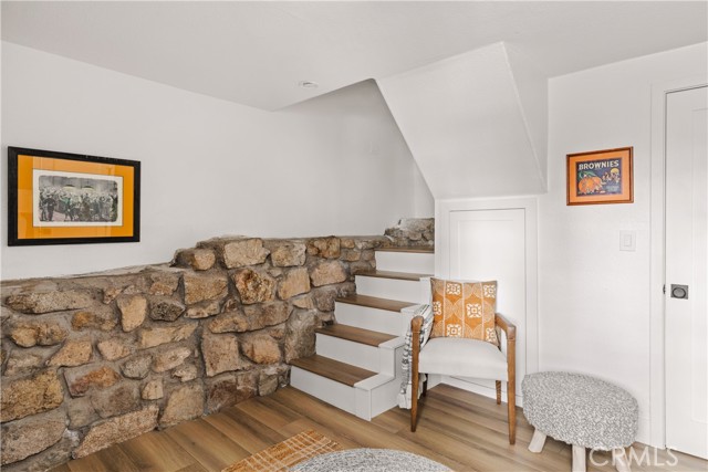 1149 Scenic Way, Rimforest CA: https://media.crmls.org/medias/a7e13cc9-1f58-48f5-ac46-826f8c414c6f.jpg