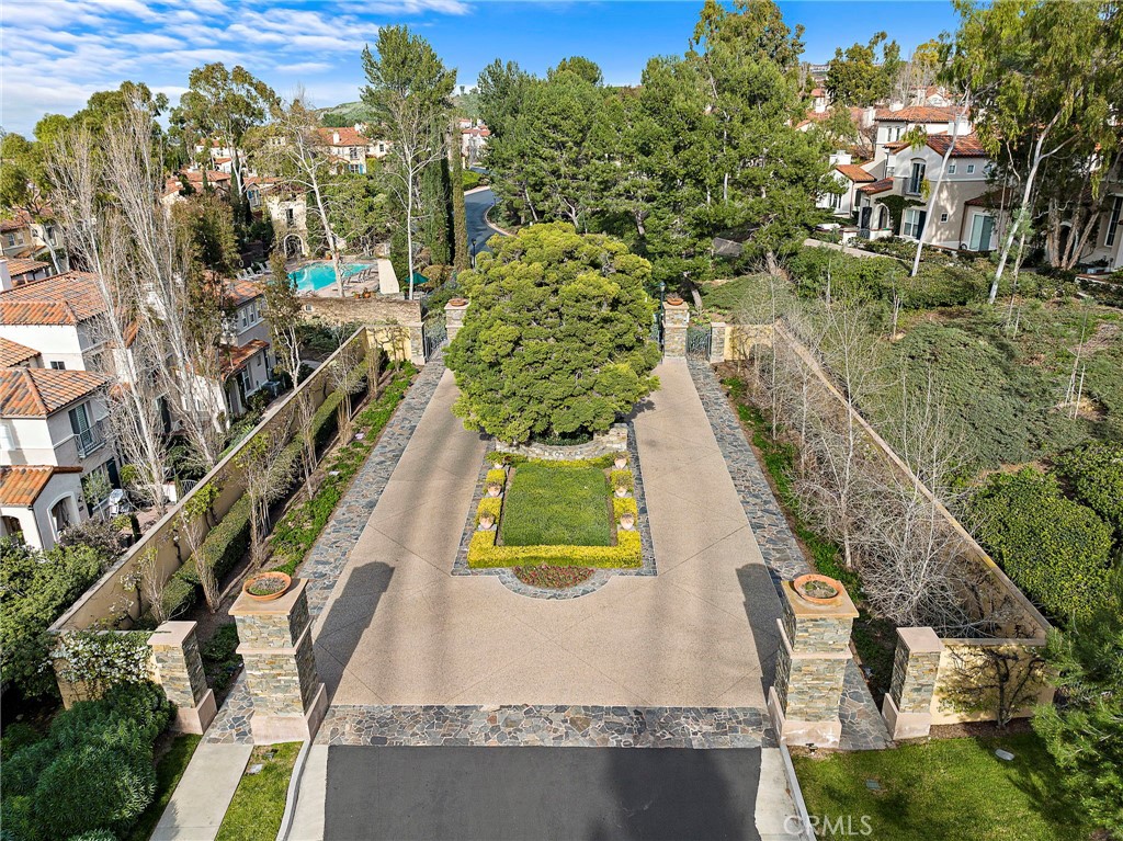 https://media.crmls.org/medias/a7e15514-ca15-448c-a288-f3a86b6a3a8a.jpg?preset=X-Large