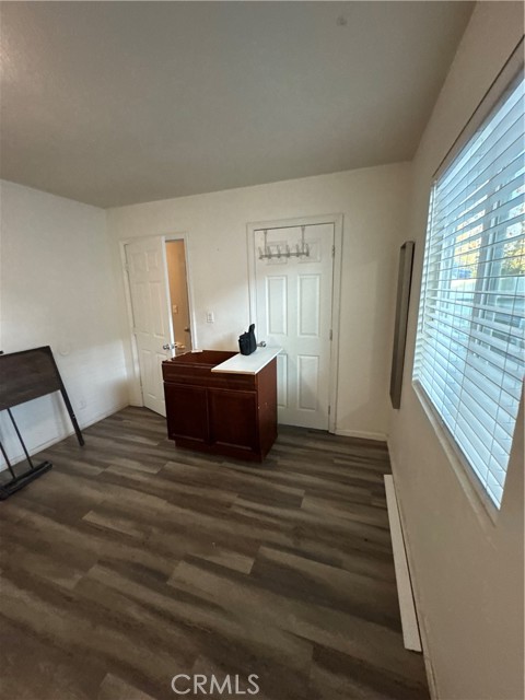 Detail Gallery Image 15 of 23 For 4438 Park, Riverside,  CA 92507 - 4 Beds | 2 Baths