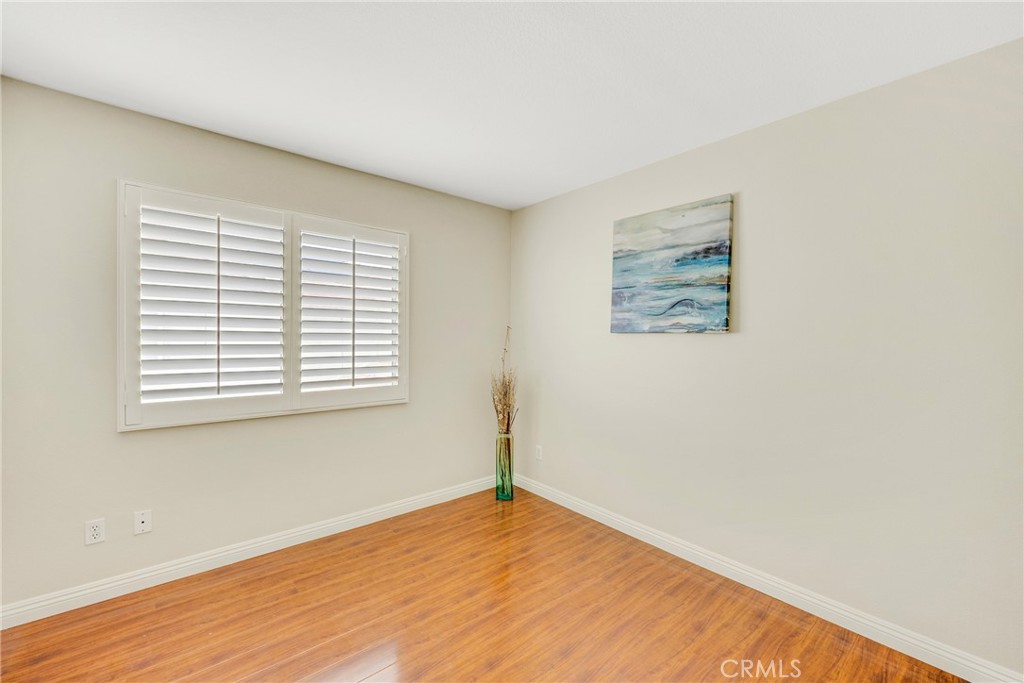 MLS #WS25153585 img 31