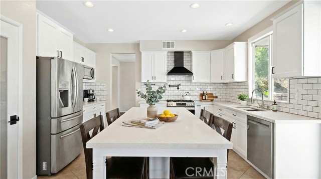 Detail Gallery Image 6 of 60 For 31207 Bell Mountain Rd, Menifee,  CA 92584 - 4 Beds | 3 Baths