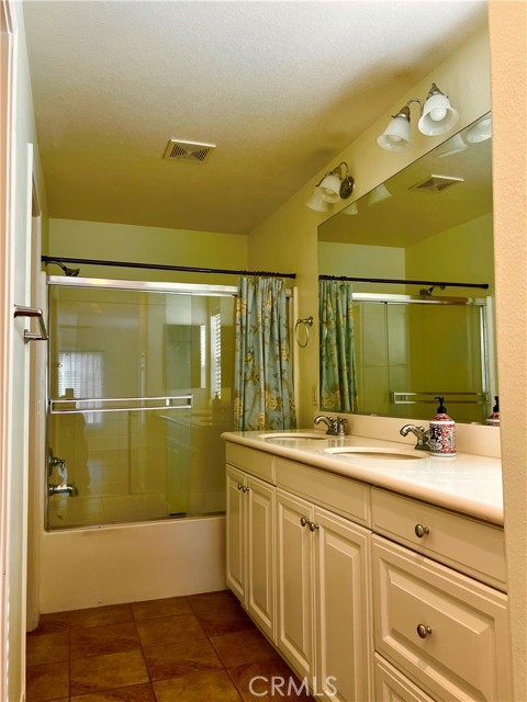 Detail Gallery Image 33 of 44 For 28382 Mirabelle, Saugus,  CA 91350 - 2 Beds | 2 Baths