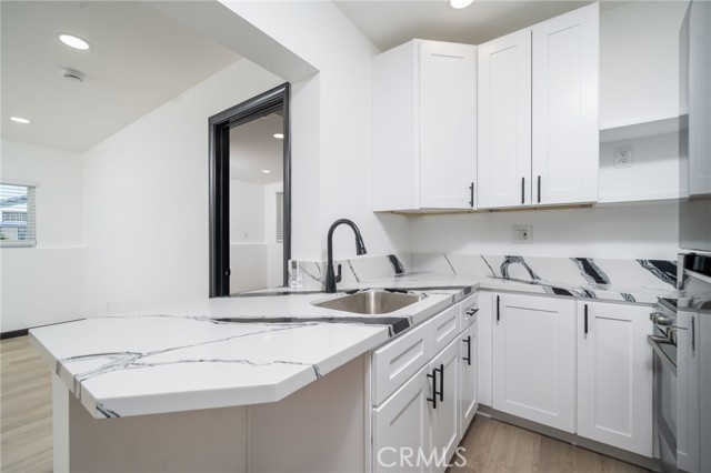 Detail Gallery Image 8 of 15 For 14255 Long View #2,  Fontana,  CA 92337 - 1 Beds | 1 Baths