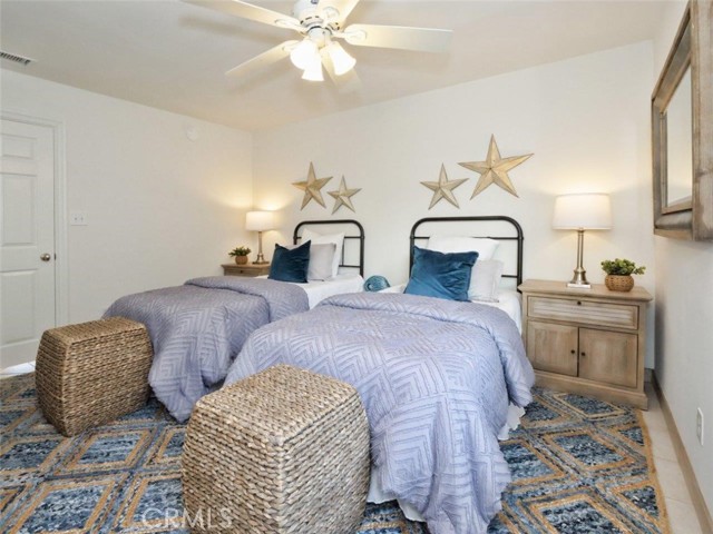 4358 Cartesian Circle, Palos Verdes Peninsula CA: https://media.crmls.org/medias/a7e4ce63-614c-406d-87b8-2eefe525ab44.jpg