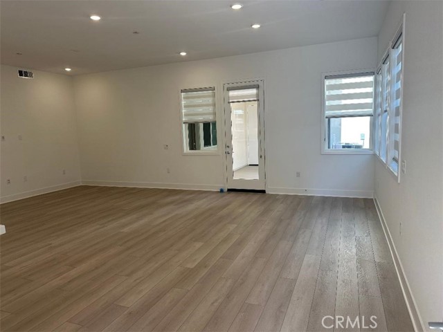 Detail Gallery Image 2 of 20 For 512 Neilson, Irvine,  CA 92618 - 3 Beds | 2 Baths