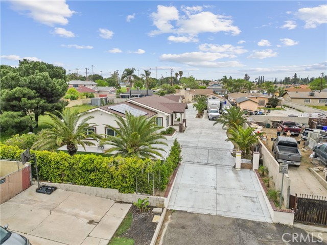 9614 Cypress Avenue, Fontana CA: https://media.crmls.org/medias/a7e8babf-60a0-4938-af13-8840104da427.jpg