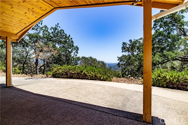 Detail Gallery Image 6 of 44 For 5033 W Whitlock Rd, Mariposa,  CA 95338 - 2 Beds | 2 Baths