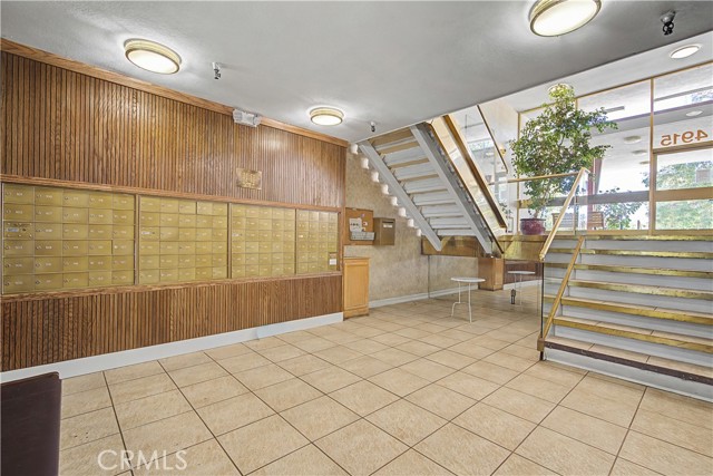 Detail Gallery Image 31 of 33 For 4915 Tyrone #126,  Sherman Oaks,  CA 91423 - 2 Beds | 2 Baths