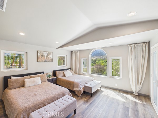 Detail Gallery Image 17 of 47 For 9050 Hunt Rd, Corona,  CA 92883 - 5 Beds | 4/1 Baths