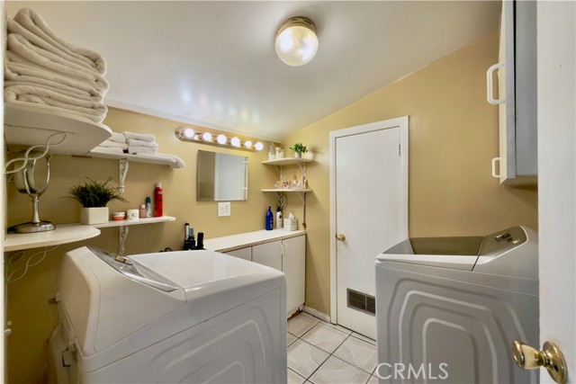 Detail Gallery Image 31 of 53 For 6118 Bellingham Ave, North Hollywood,  CA 91606 - 3 Beds | 2/1 Baths