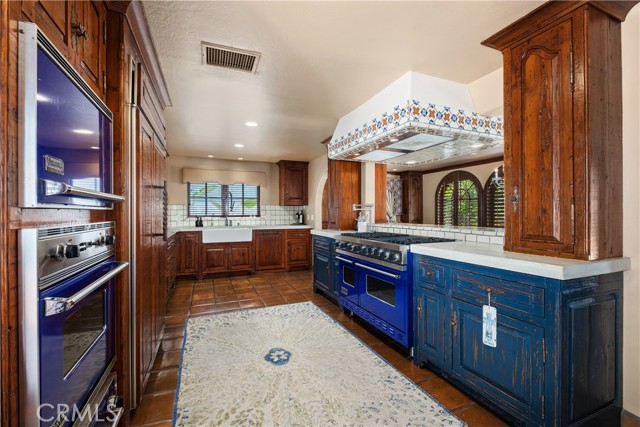 Detail Gallery Image 16 of 65 For 34532 Camino Capistrano, Dana Point,  CA 92624 - 4 Beds | 5/1 Baths