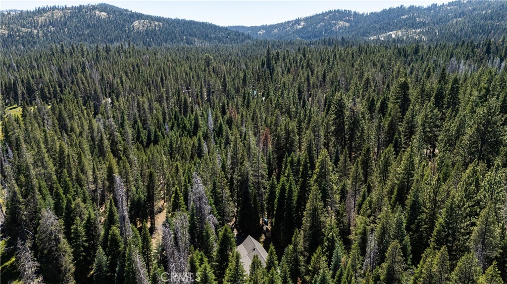 https://media.crmls.org/medias/a7ef9440-65c6-42d8-baf0-01166d9d9806.jpg?preset=X-Large