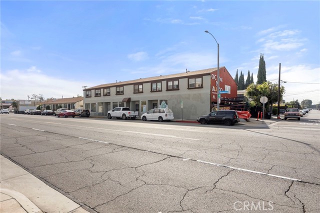 Detail Gallery Image 2 of 17 For 4014 W Commonwealth, Fullerton,  CA 92833 - – Beds | – Baths