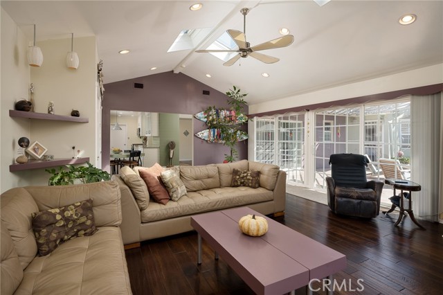 Detail Gallery Image 22 of 40 For 5022 Tasman, Huntington Beach,  CA 92649 - 3 Beds | 2 Baths