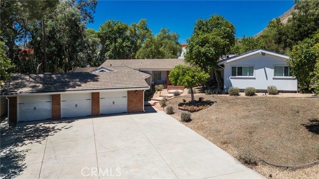 Detail Gallery Image 2 of 25 For 23760 Oakfield Rd, Hidden Hills,  CA 91302 - 4 Beds | 3/1 Baths