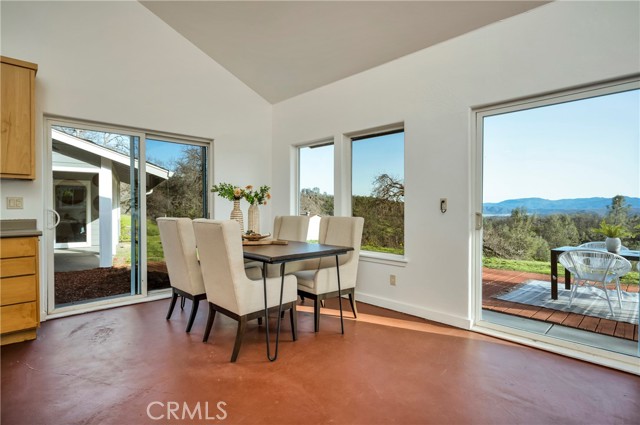 17023 Hofacker Lane, Lower Lake CA: https://media.crmls.org/medias/a7f1663a-8b56-49ab-9173-e08d566163d1.jpg