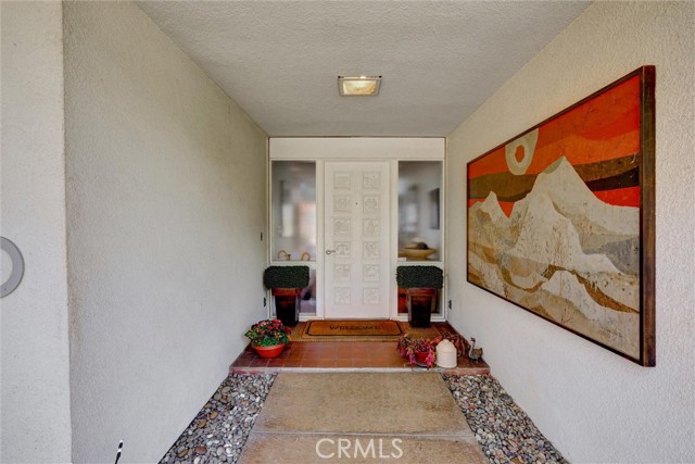 Detail Gallery Image 3 of 40 For 4161 via Padova, Claremont,  CA 91711 - 4 Beds | 3 Baths