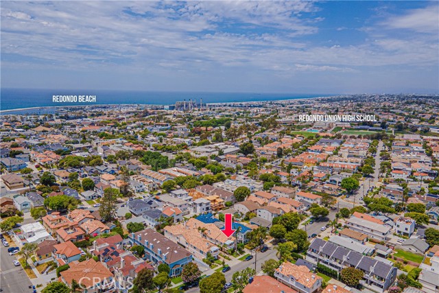 117 Juanita Avenue, Redondo Beach, California 90277, 3 Bedrooms Bedrooms, ,2 BathroomsBathrooms,Residential,Sold,Juanita,SB24147572