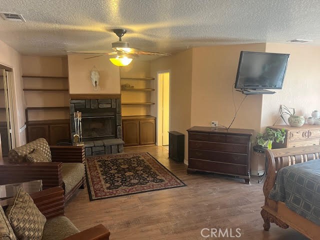 19821 Danielle Way, Apple Valley CA: https://media.crmls.org/medias/a7f1f4a6-3b89-42b8-b648-27ea8b0e18b1.jpg