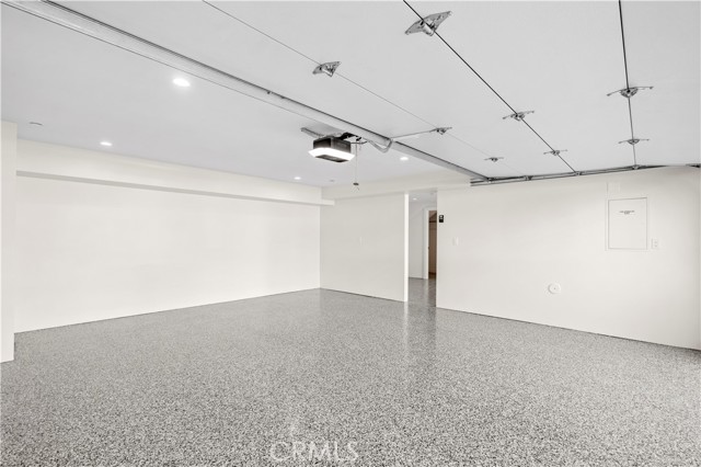 Detail Gallery Image 35 of 39 For 403 Serra Drive, Corona Del Mar,  CA 92625 - 3 Beds | 2/1 Baths