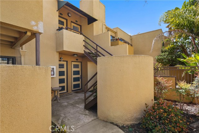 25712 Le Parc, Lake Forest CA: https://media.crmls.org/medias/a7f3da68-6b16-442a-9ebd-0414ade78702.jpg
