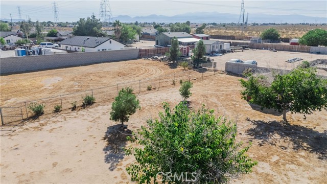 Detail Gallery Image 28 of 40 For 13361 Sequoia Rd, Victorville,  CA 92392 - 4 Beds | 2 Baths