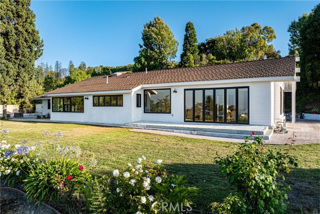 Detail Gallery Image 2 of 43 For 2840 Palos Verdes Dr, Rolling Hills,  CA 90274 - 5 Beds | 4 Baths