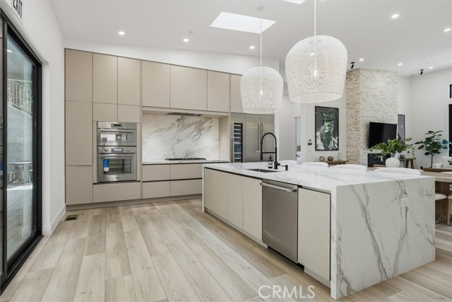 Image 14 of 62 For 7175 Yosemite Park