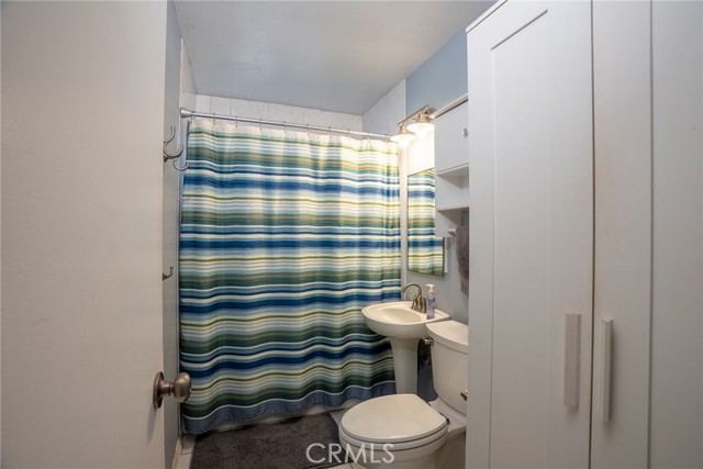 Detail Gallery Image 22 of 32 For 13503 Fidler Ave, Bellflower,  CA 90706 - 3 Beds | 2 Baths