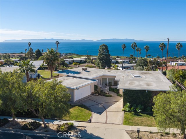 3914 Dauntless Drive, Rancho Palos Verdes, California 90275, 4 Bedrooms Bedrooms, ,3 BathroomsBathrooms,Residential,Sold,Dauntless,PV22008242