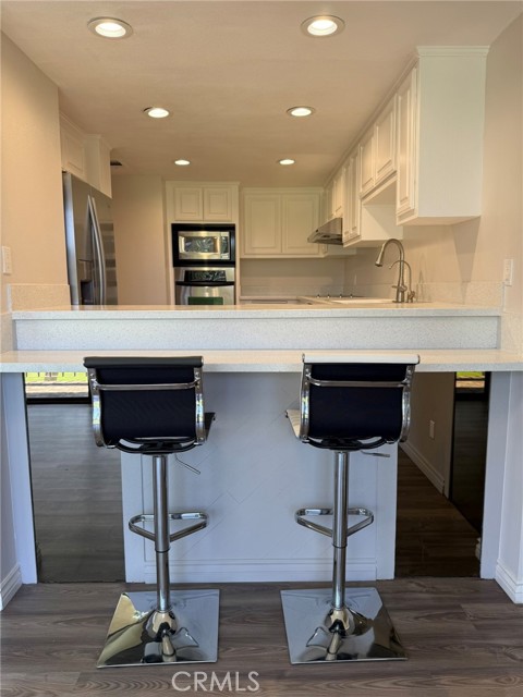 Detail Gallery Image 20 of 26 For 5555 Canyon Crest Dr 3b,  Riverside,  CA 92507 - 2 Beds | 2 Baths
