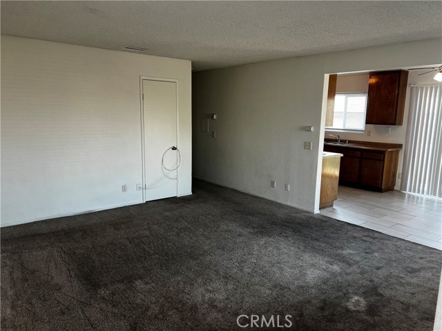 326 s beach blvd, La Habra CA: https://media.crmls.org/medias/a7f662a3-5278-419e-acd2-a7f2f9ed1344.jpg