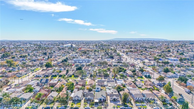 Detail Gallery Image 40 of 41 For 1335 W 68th, Los Angeles,  CA 90044 - 2 Beds | 2 Baths