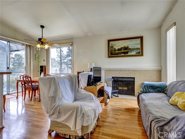 Image 13 of 49 For 12109 Sylvan River 131