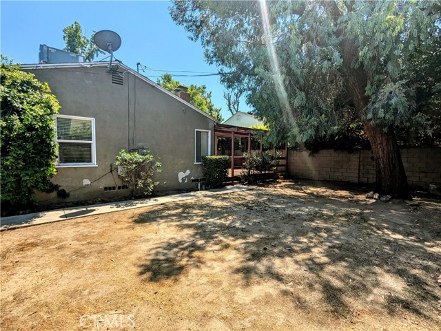 Detail Gallery Image 35 of 52 For 15123 Killion St, Sherman Oaks,  CA 91411 - 3 Beds | 1 Baths