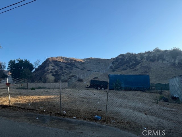 Detail Gallery Image 5 of 5 For 29164 Justamere, Val Verde,  CA 91384 - – Beds | – Baths